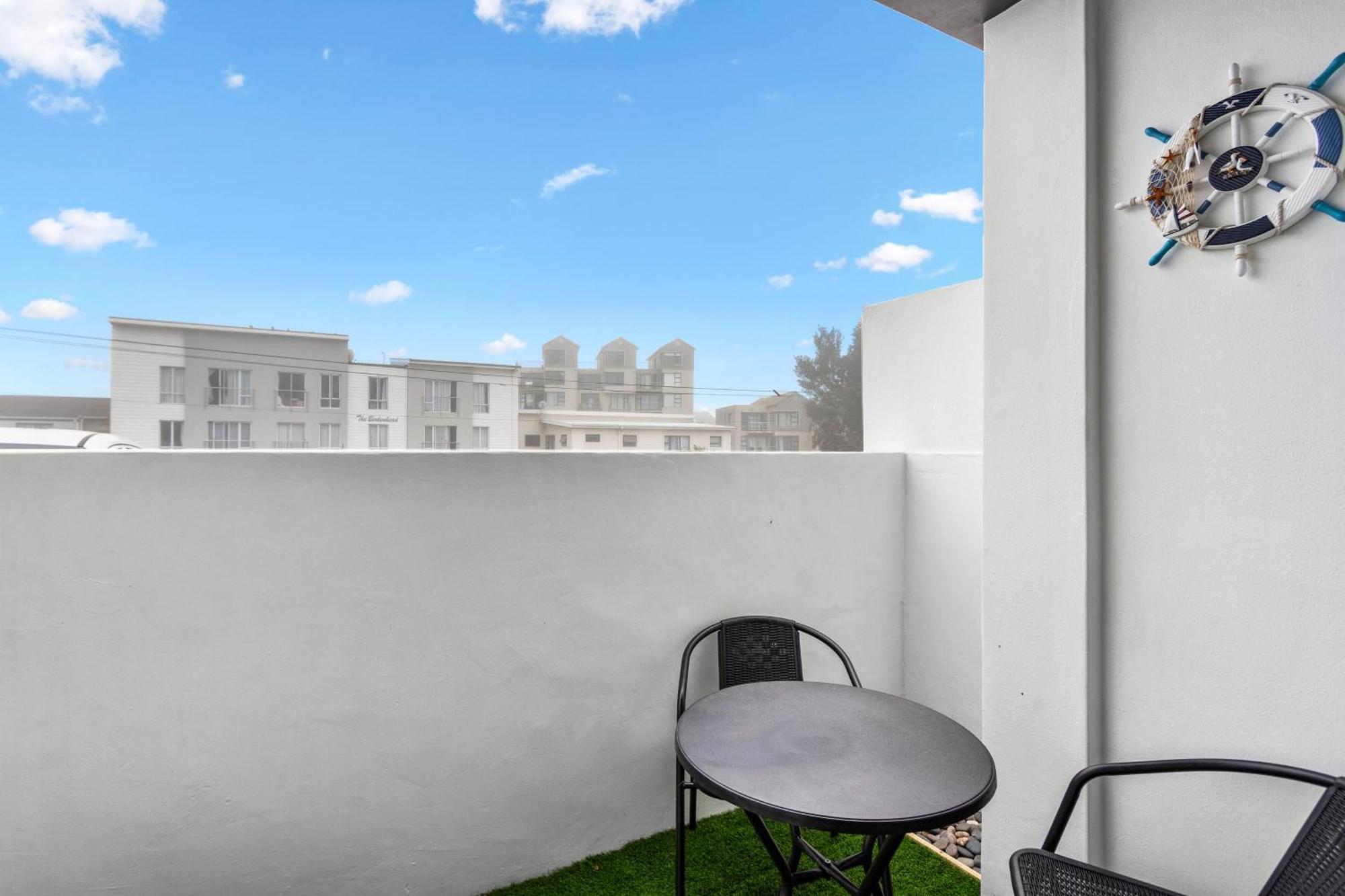 Break Two Apartment Cape Town